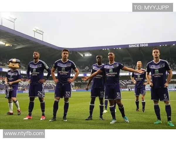 华盛顿联与费城联激战正酣谁能在这场对决中笑到最后 华盛顿联与费城联激战正酣谁能在这场对决中笑到最后