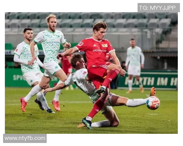 基尔高士丁与门兴的精彩对决分析与赛后点评 基尔高士丁与门兴的精彩对决分析与赛后点评